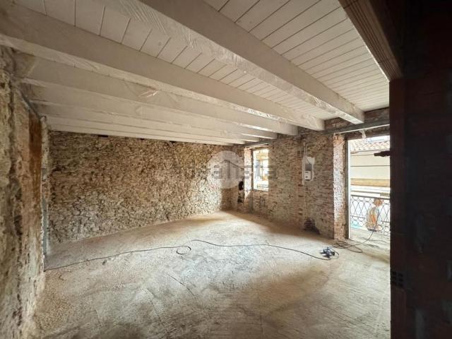 Appartamento in vendita di 100 m² in Via Umberto I°, 23