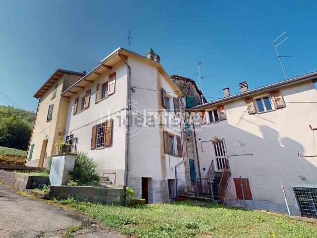 Appartamento in vendita di 100 m² in Via Venola, 67