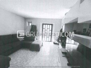 Appartamento in vendita di 100 m² in Via Vittorio Alfieri
