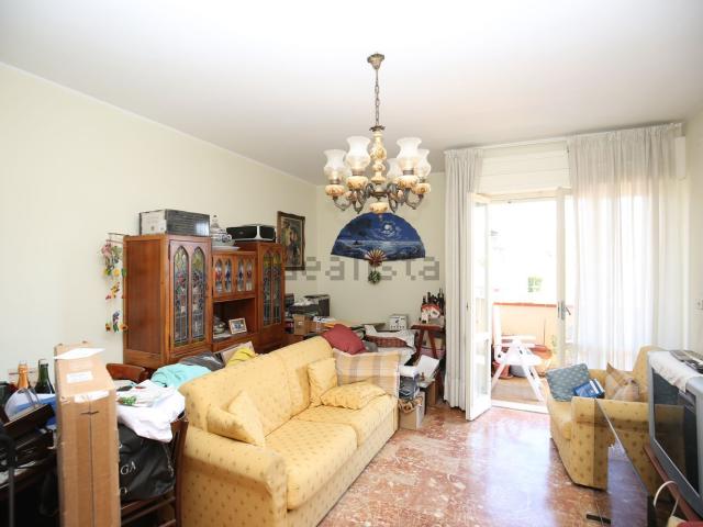 Appartamento in vendita di 100 m² in Via Vittorio Alfieri, 1