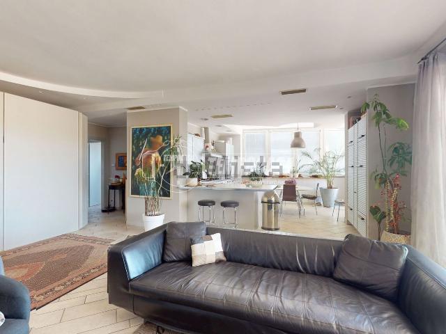 Appartamento in vendita di 100 m² in Via Vittorio Emanuele II, 114
