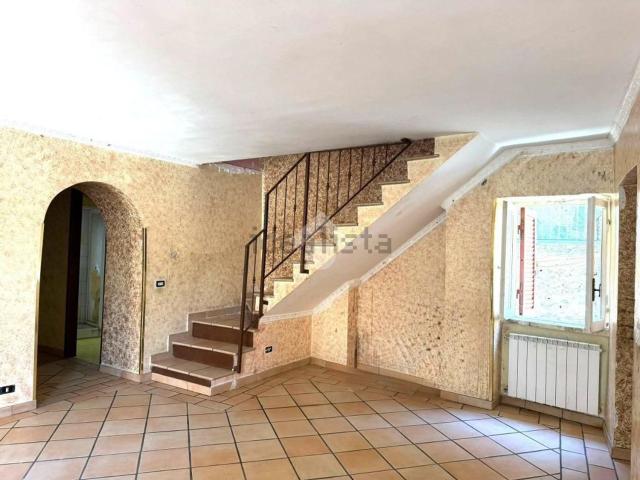 Appartamento in vendita di 100 m² in Via Vittorio Emanuele III, 37