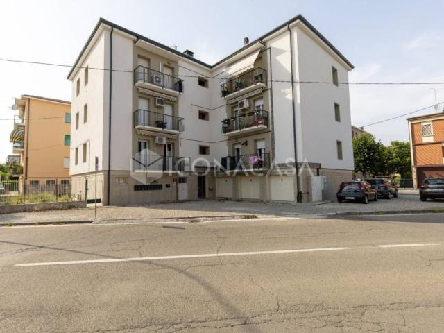 Appartamento in vendita di 100 m² in Via Vittorio Veneto, 36