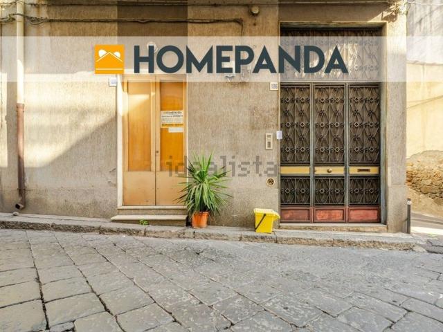 Appartamento in vendita di 100 m² in Via Vittorio Veneto
