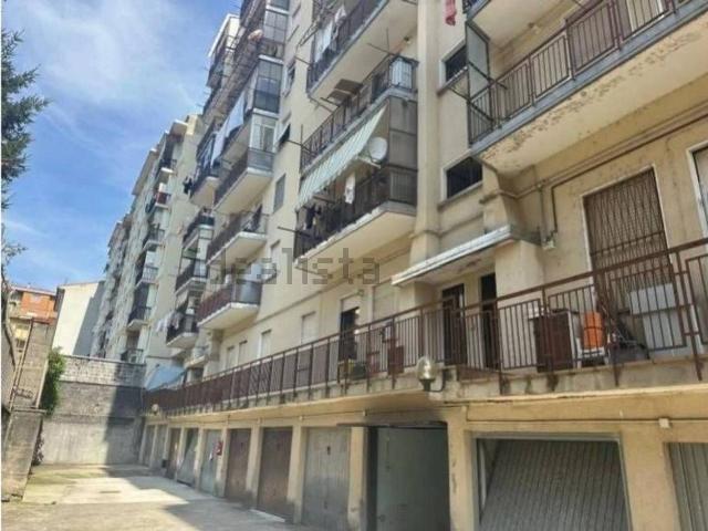 Appartamento in vendita di 100 m² in Via Vittorio Veneto, 78