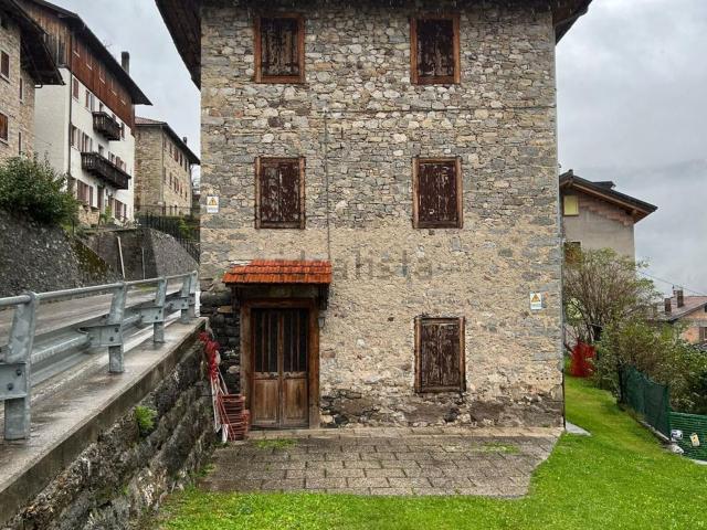 Appartamento in vendita di 100 m² in Via Vigo