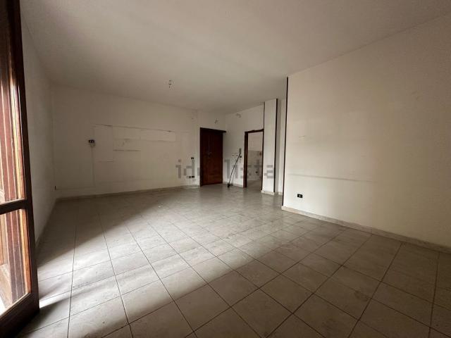 Appartamento in vendita di 100 m² in Via Vincenzo Giuliano, 20