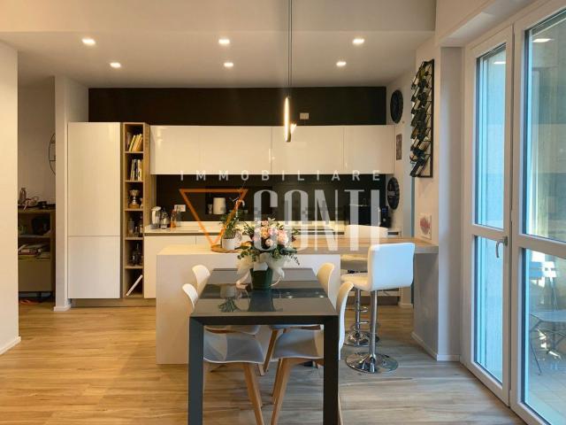 Appartamento in vendita di 100 m² in Via Vincenzo Dandolo