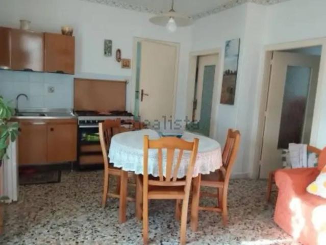 Appartamento in vendita di 100 m² in Via X Maggio