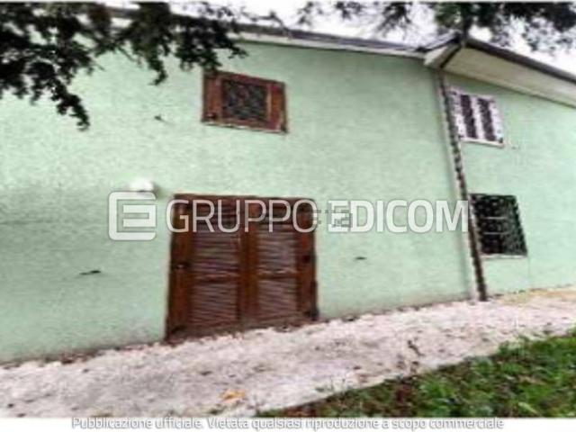 Appartamento in vendita di 100 m² in Via X Martiri