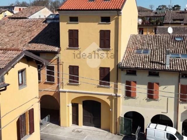 Appartamento in vendita di 100 m² in Via XXV Aprile, 17