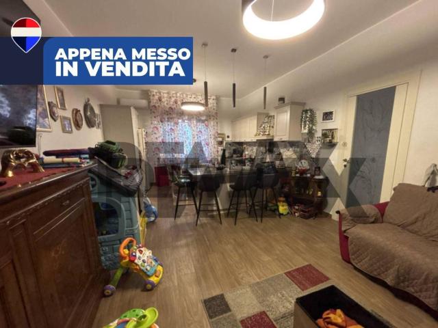 Appartamento in vendita di 100 m² in Viale Tica, 167