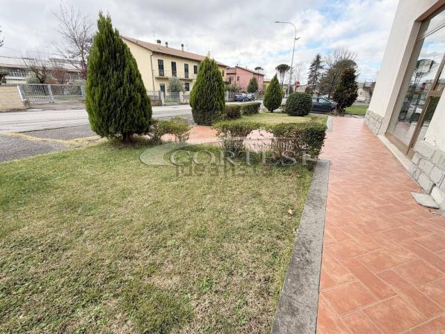 Appartamento in vendita di 100 m² in Viale Toscana, 11