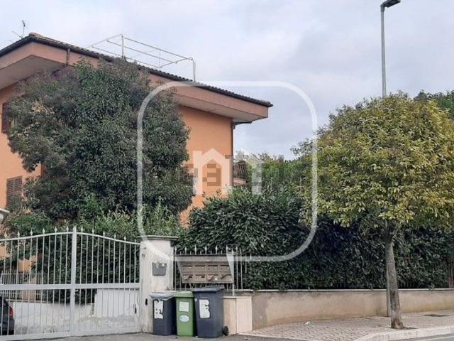 Appartamento in vendita di 100 m² in Viale Aldo Moro, 125