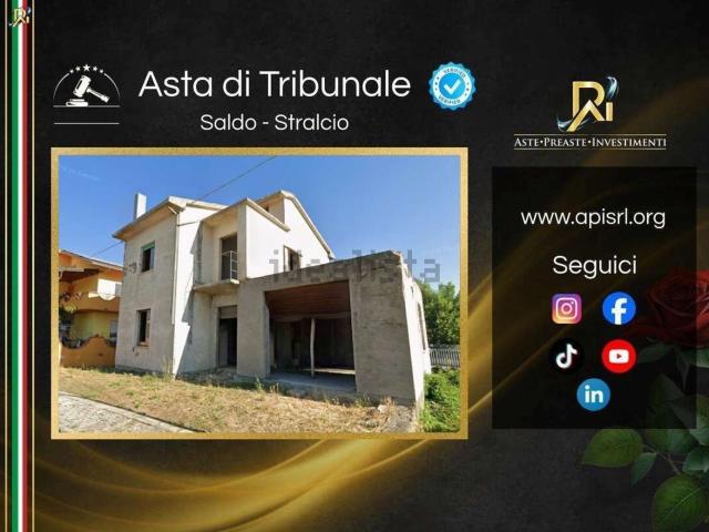 Appartamento in vendita di 100 m² in Viale Brigata Maiella, 44