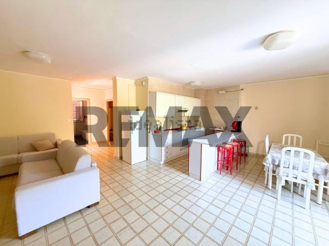 Appartamento in vendita di 100 m² in Viale dei Gerani