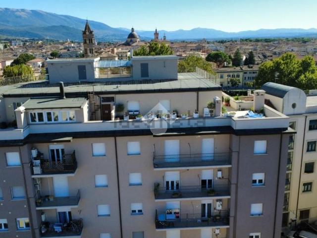 Appartamento in vendita di 100 m² in Viale Firenze