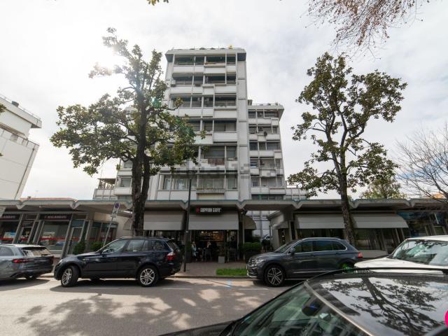 Appartamento in vendita di 100 m² in Viale G. Lacchin