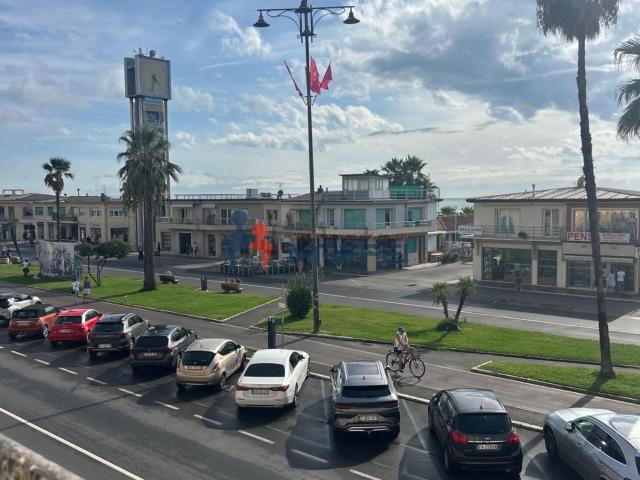 Appartamento in vendita di 100 m² in Viale Giosuè Carducci