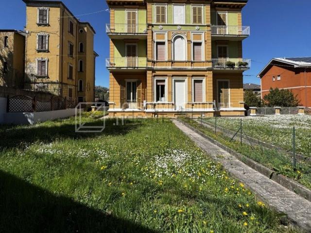 Appartamento in vendita di 100 m² in Viale Giandomenico Romagnosi, 13