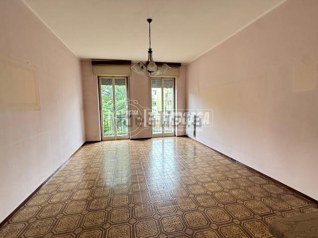 Appartamento in vendita di 100 m² in Viale Giuseppe Verdi, 97