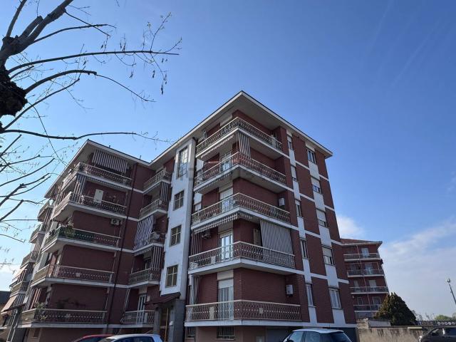 Appartamento in vendita di 100 m² in Viale Giuseppe Garibaldi, 1