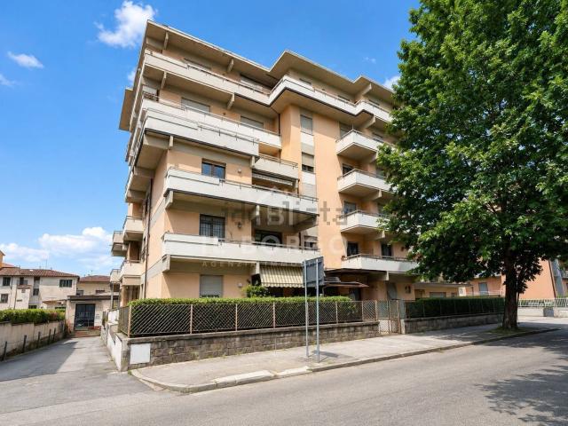 Appartamento in vendita di 100 m² in Viale Giuseppe Garibaldi, 34