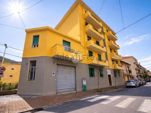 Appartamento in vendita di 100 m² in Viale Giuseppe Mazzini, 100