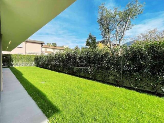 Appartamento in vendita di 100 m² in Viale IV Novembre, 10