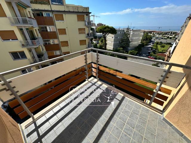 Appartamento in vendita di 100 m² in Viale Michelangelo Buonarroti, 130