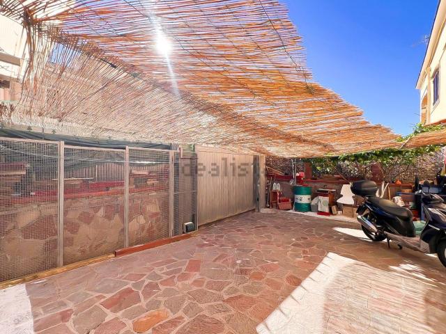 Appartamento in vendita di 100 m² in Viale Nikita Kruscev, 18