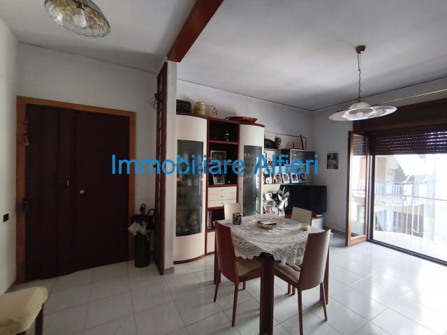 Appartamento in vendita di 100 m² in Viale Principe di Napoli, 28