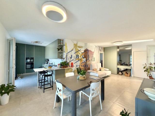 Appartamento in vendita di 100 m² in Vicolo Aurelia, 16