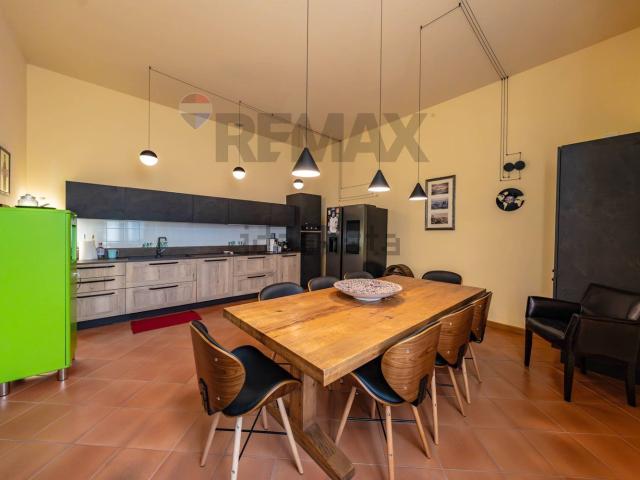 Appartamento in vendita di 100 m² in Contrada della Rosa, 23