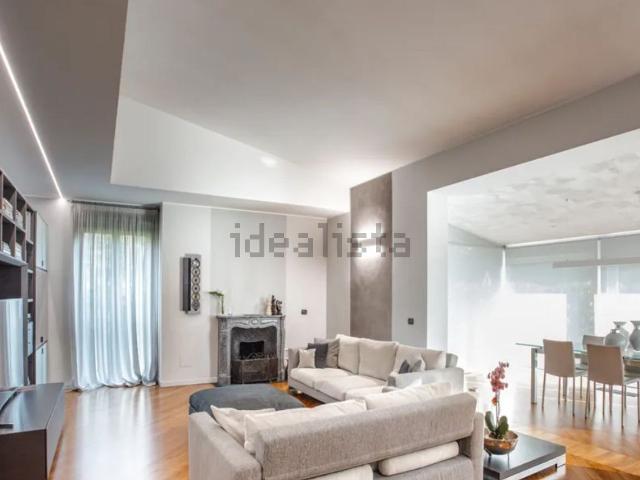 Appartamento in vendita di 100 m² in Contrada Scala Santa, 19