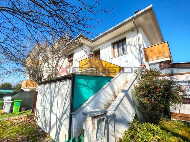 Appartamento in vendita di 100 m² in Corso G. Mazzini, 7