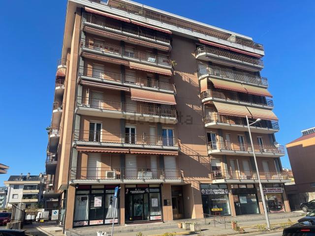 Appartamento in vendita di 100 m² in Corso Giacomo Matteotti, 1