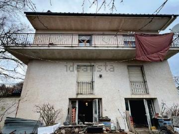 Appartamento in vendita di 100 m² in Frazione FASSINORO, 15