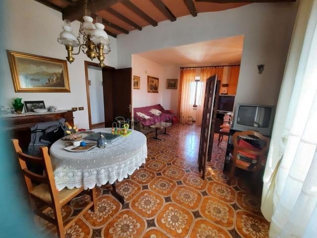 Appartamento in vendita di 100 m² in Largo Fratelli Cervi