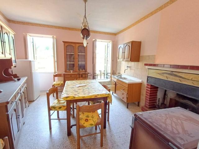 Appartamento in vendita di 100 m² in Largo Giuseppe Garibaldi