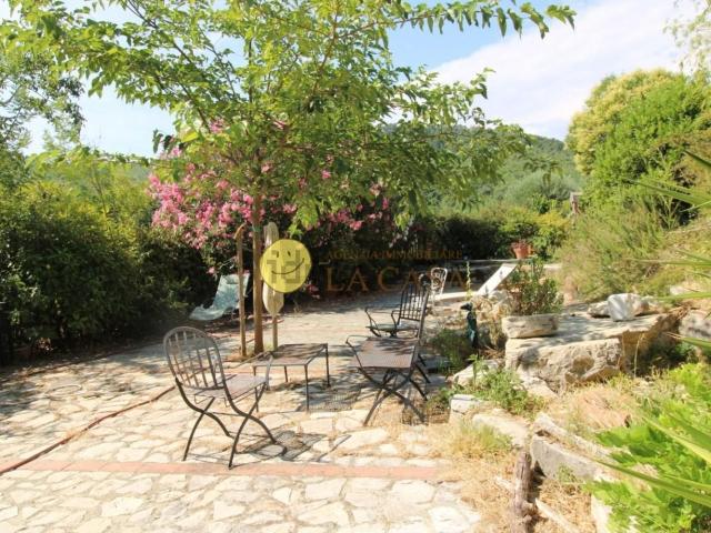 Appartamento in vendita di 100 m² in Località castellonchio Casanuova