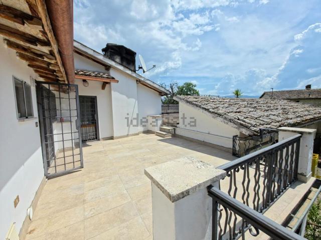 Appartamento in vendita di 100 m² in Località Petrognano