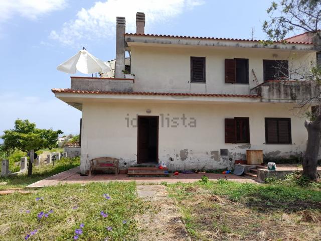 Appartamento in vendita di 100 m² in Località Piana di Vada
