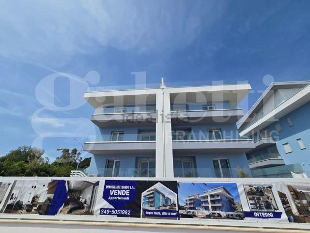 Appartamento in vendita di 100 m² in Lungomare Sirena, 618