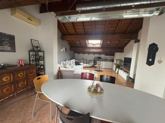 Appartamento in vendita di 100 m² in Piazza Antonio Gramsci