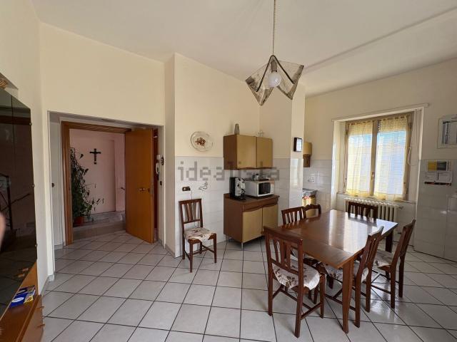 Appartamento in vendita di 100 m² in Piazza Andrea D&apos Isernia