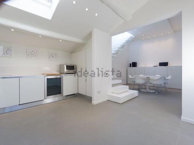Appartamento in vendita di 100 m² in Piazza Giuseppe Garibaldi