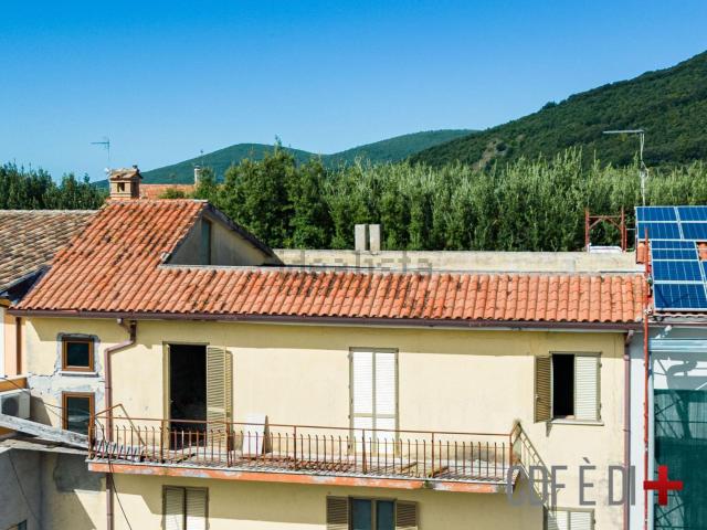 Appartamento in vendita di 100 m² in Piazza Giuseppe Verdi