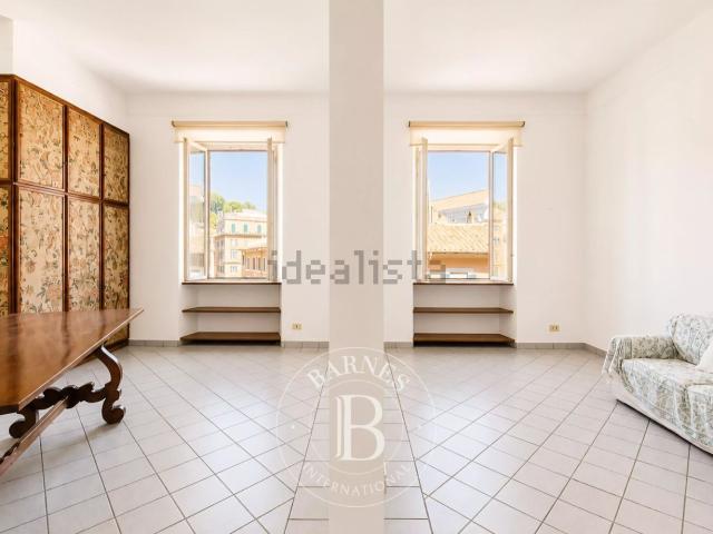 Appartamento in vendita di 100 m² in Piazza di San Cosimato