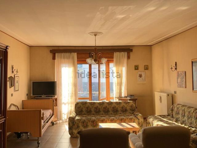 Appartamento in vendita di 100 m² in Piazza Fratelli Savio, 3